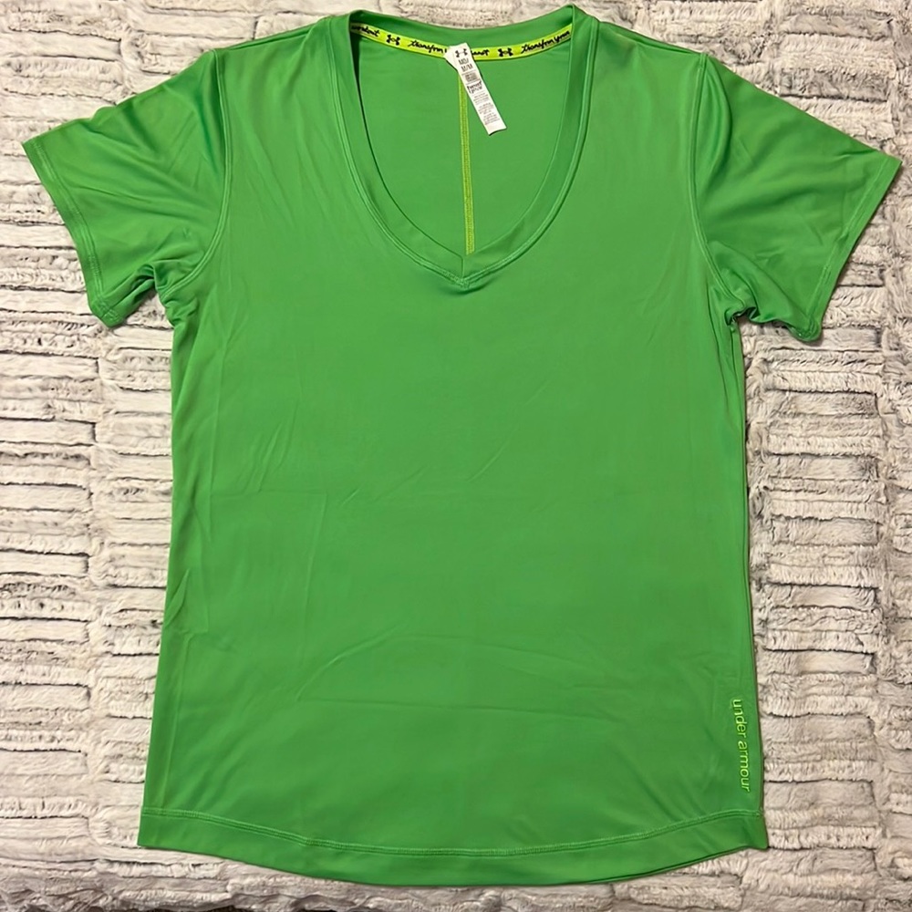 Under Armour • Women’s Shirt